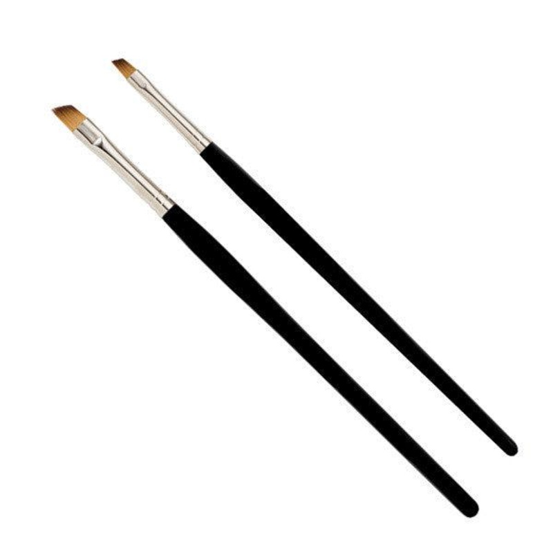 Ben Nye Makeup Brush – Angle Medium (AB-4)